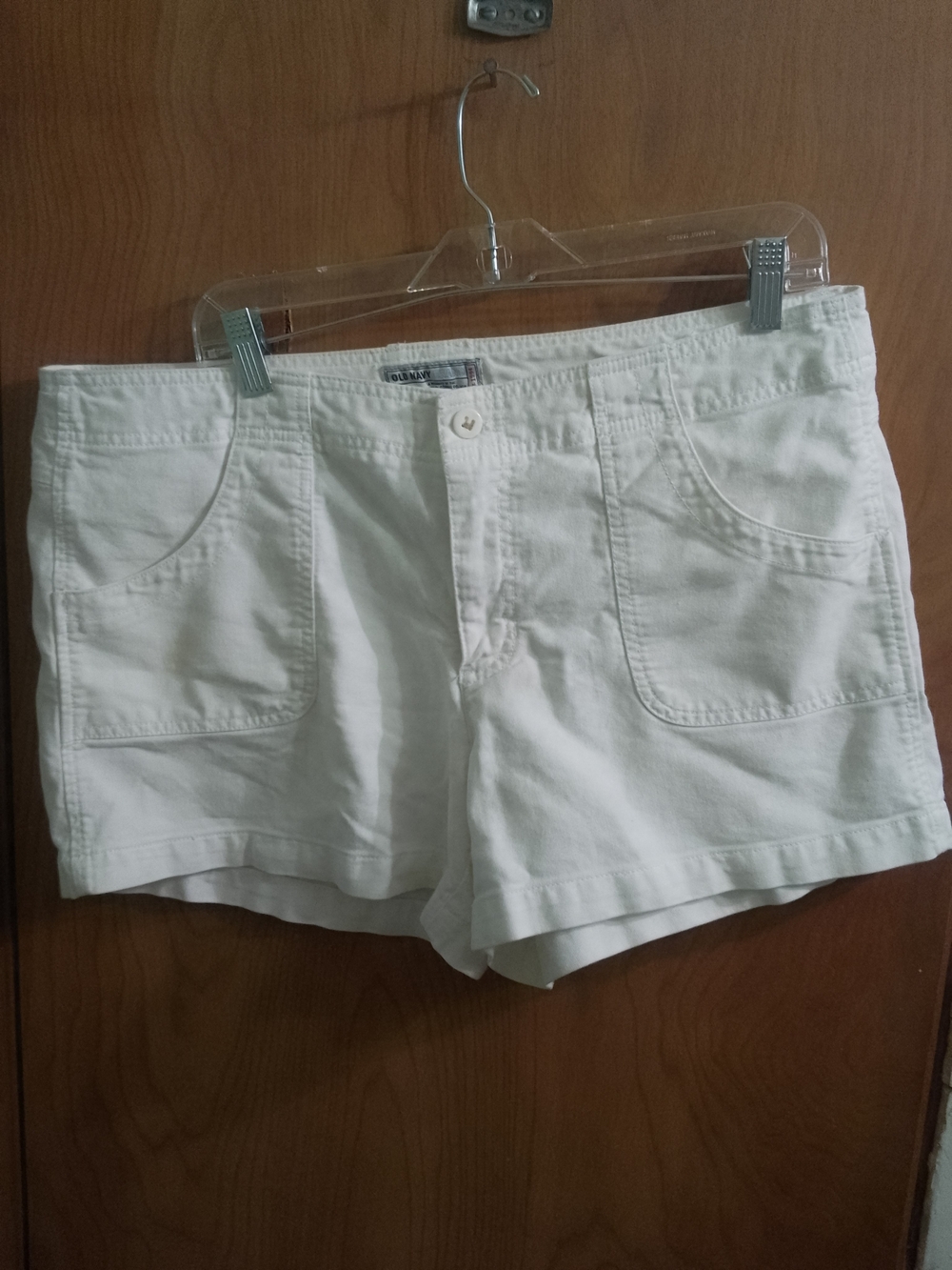 Old Navy Y2K White Khaki Shorts Size 16 & 4" Inseam